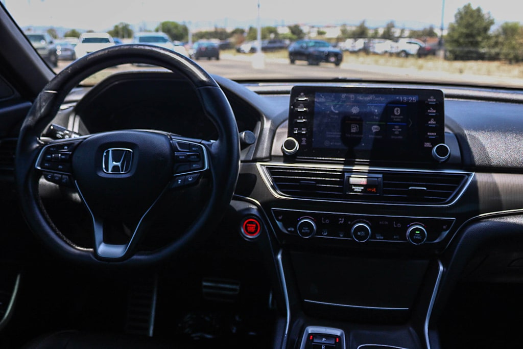 Thumbnail: 2020 Honda Accord - 9