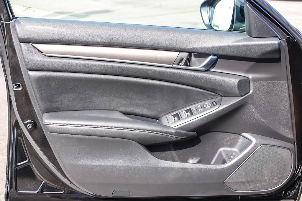 Thumbnail: 2020 Honda Accord - 24