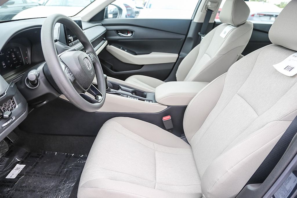 Thumbnail: 2025 Honda Accord - 10