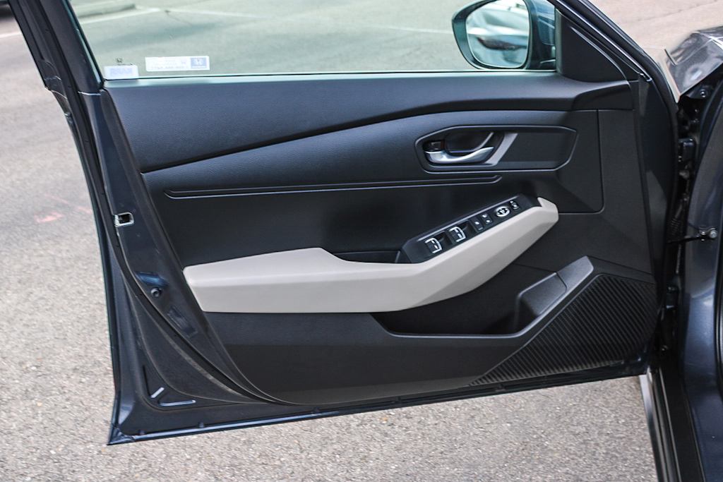 Thumbnail: 2025 Honda Accord - 25