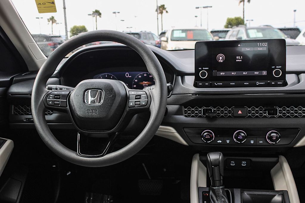 Thumbnail: 2025 Honda Accord - 9