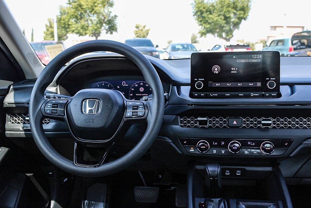 Thumbnail: 2024 Honda Accord - 8