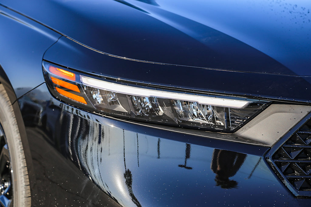 Thumbnail: 2025 Honda Accord - 18