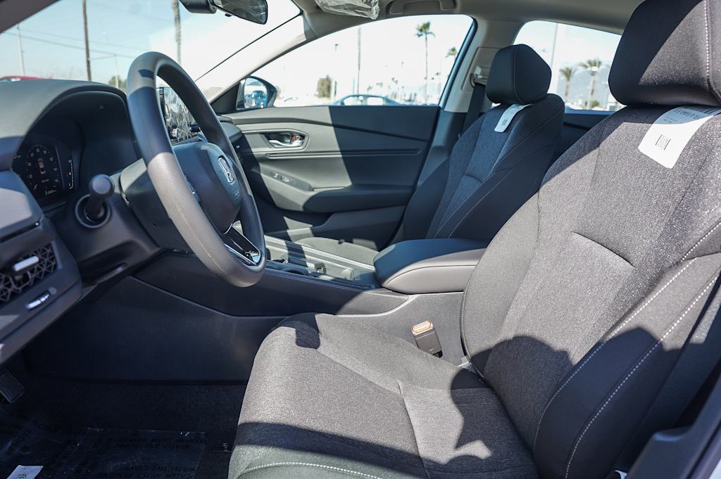 Thumbnail: 2025 Honda Accord - 10