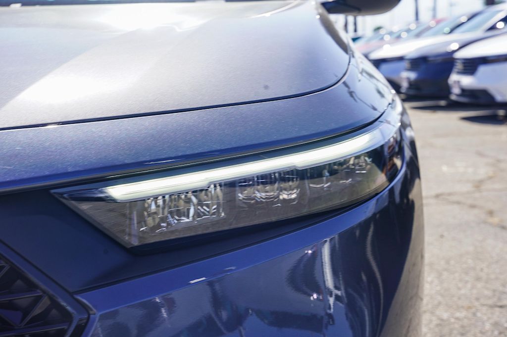 Thumbnail: 2025 Honda Accord - 19