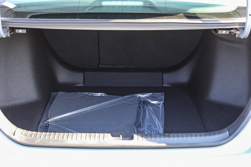 Thumbnail: 2025 Honda Accord - 15