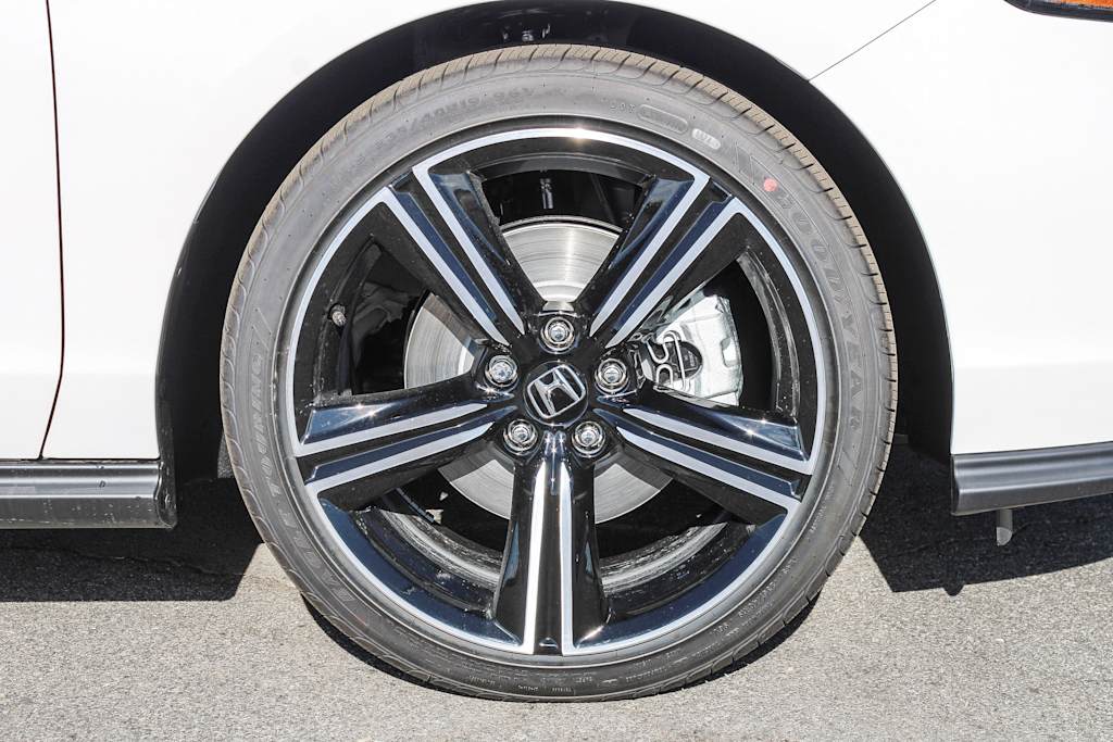 Thumbnail: 2025 Honda Accord - 17