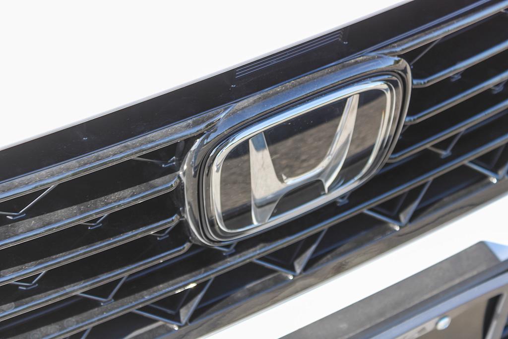 Thumbnail: 2025 Honda Accord - 18