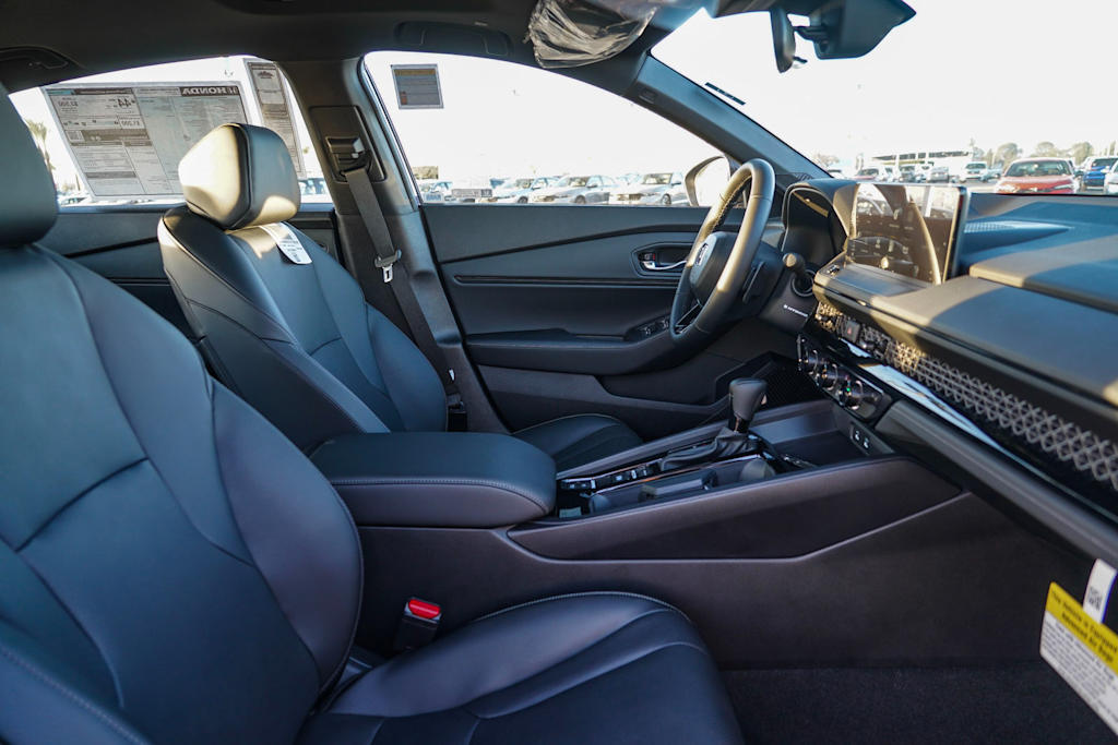 Thumbnail: 2025 Honda Accord - 29