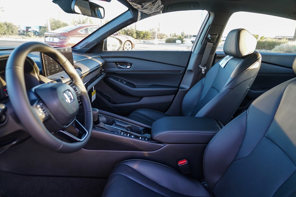 Thumbnail: 2025 Honda Accord - 31