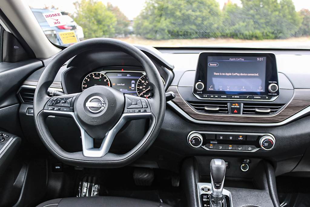 Thumbnail: 2025 Nissan Altima - 2