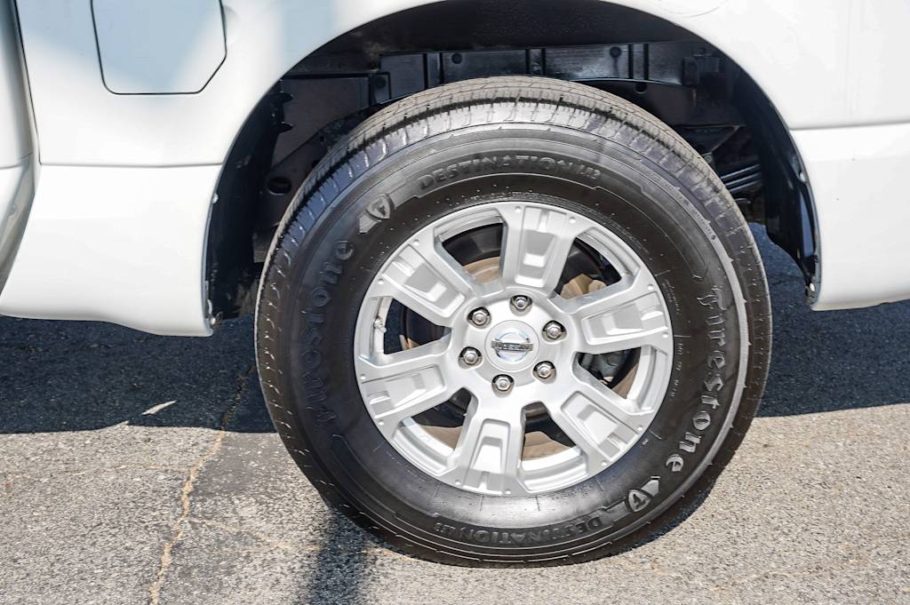 Thumbnail: 2019 Nissan Titan - 7