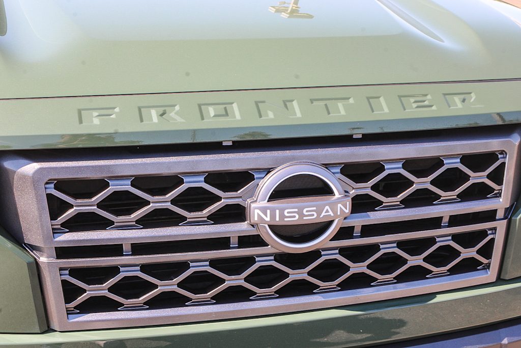 Thumbnail: 2024 Nissan Frontier - 20