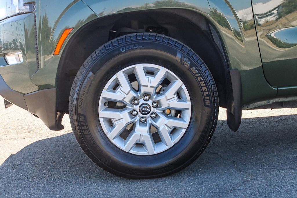 Thumbnail: 2024 Nissan Frontier - 23