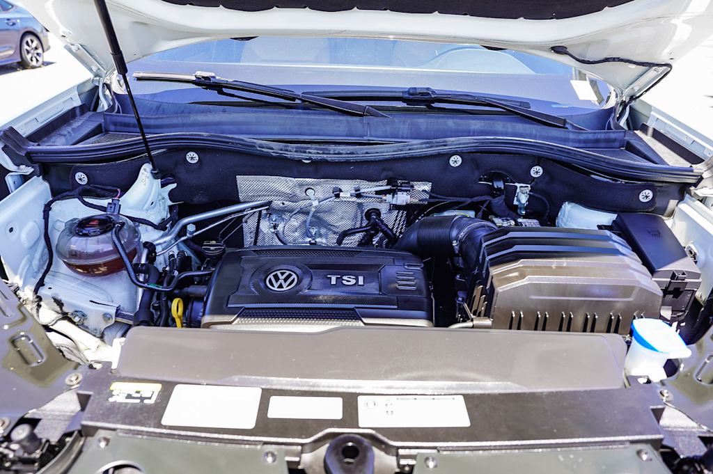Thumbnail: 2020 Volkswagen Atlas - 8