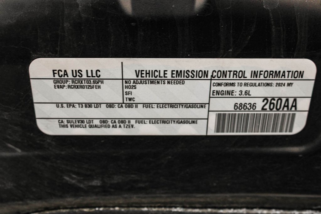 Thumbnail: 2024 Chrysler Pacifica - 15