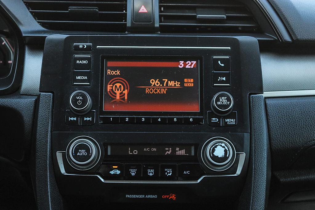 Thumbnail: 2016 Honda Civic - 14