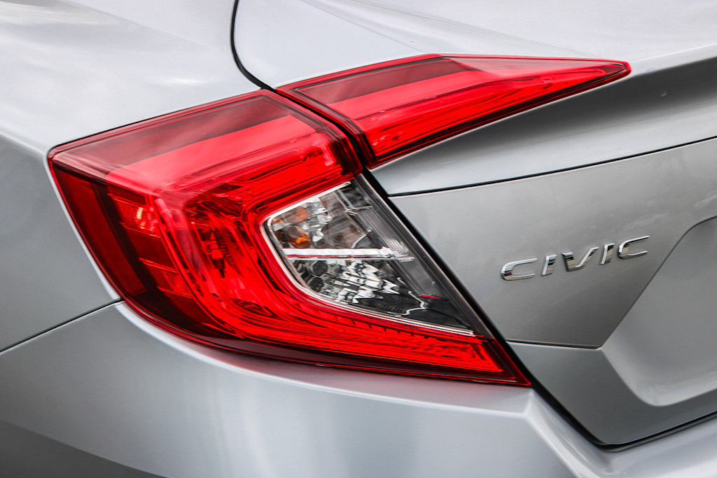 Thumbnail: 2020 Honda Civic - 22