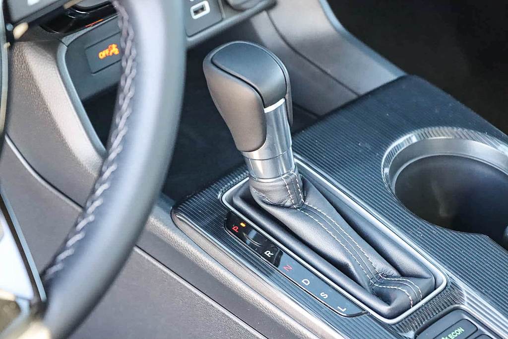 Thumbnail: 2024 Honda Civic - 13
