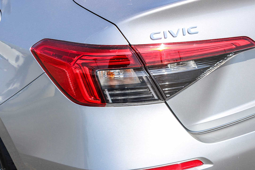 Thumbnail: 2024 Honda Civic - 21