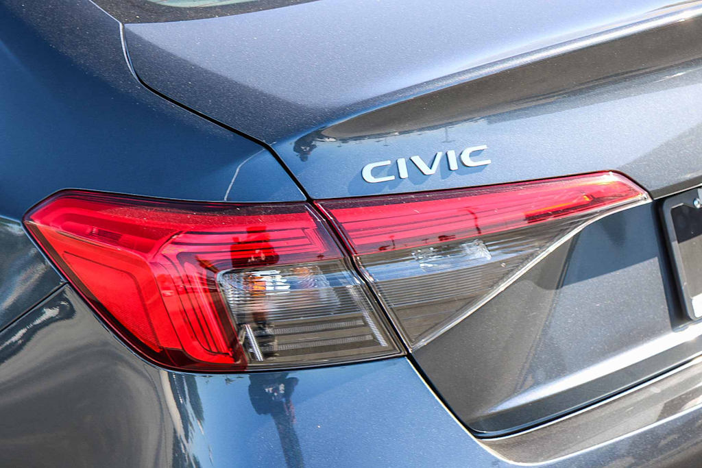 Thumbnail: 2023 Honda Civic - 21