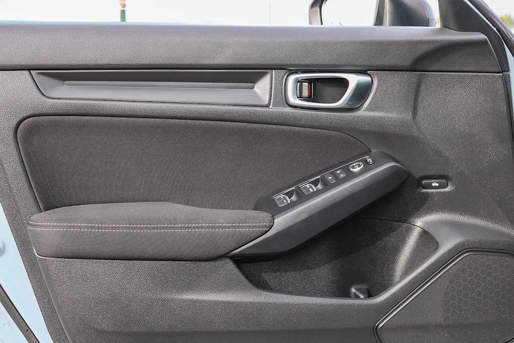 Thumbnail: 2023 Honda Civic - 25