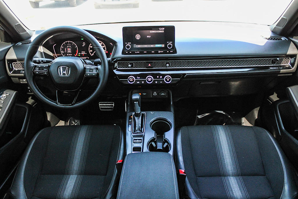 Thumbnail: 2024 Honda Civic - 2