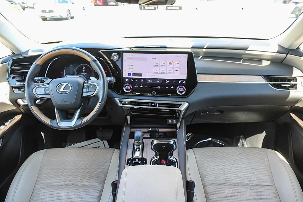 Thumbnail: 2024 Lexus RX - 2