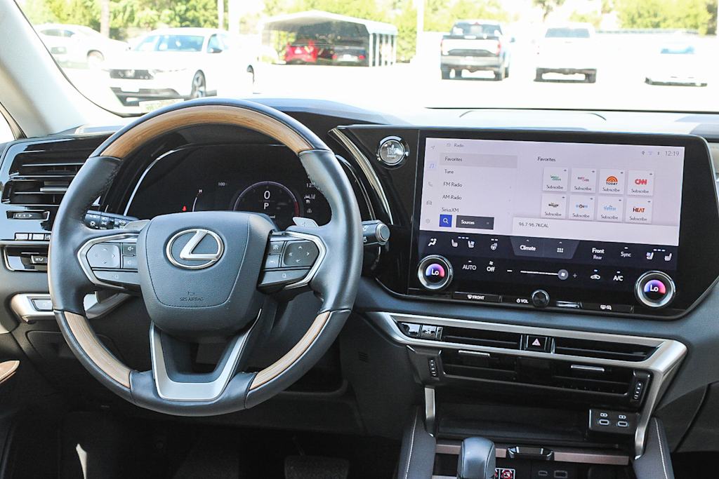 Thumbnail: 2024 Lexus RX - 9
