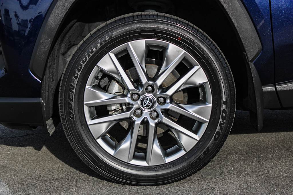 Thumbnail: 2024 Toyota RAV4 - 22