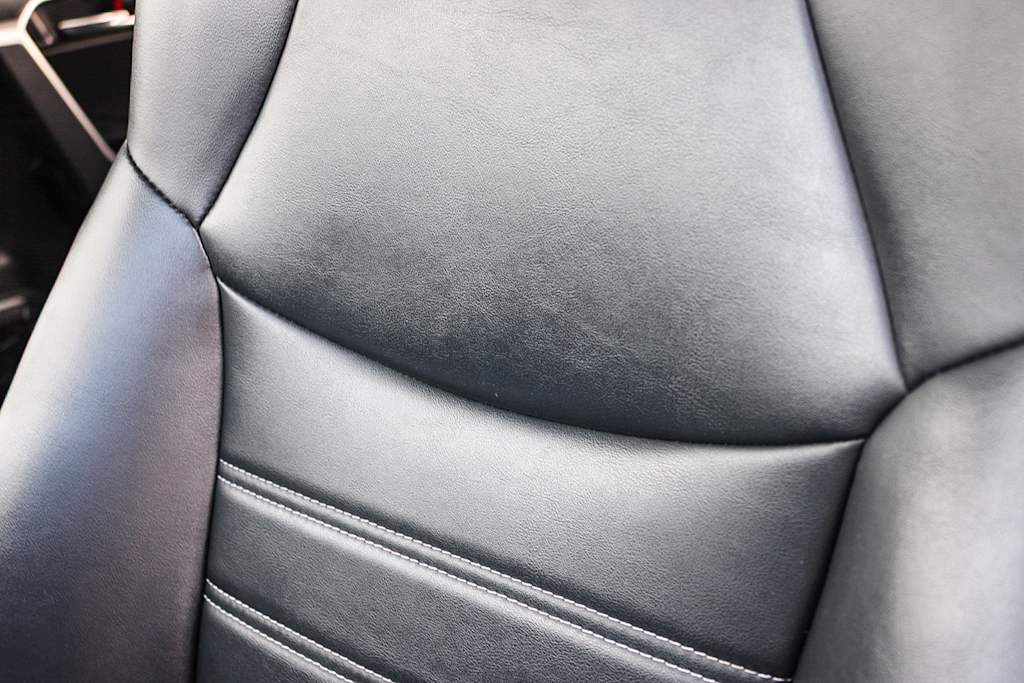 Thumbnail: 2024 Toyota RAV4 - 27