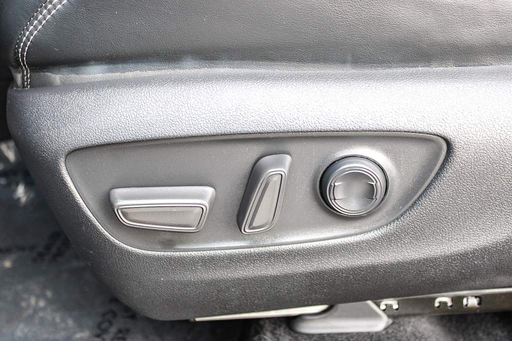 Thumbnail: 2024 Toyota RAV4 - 24