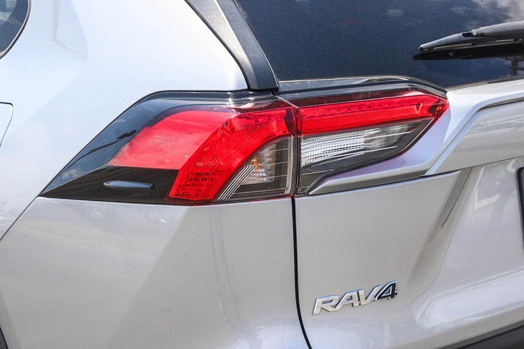 Thumbnail: 2024 Toyota RAV4 - 22