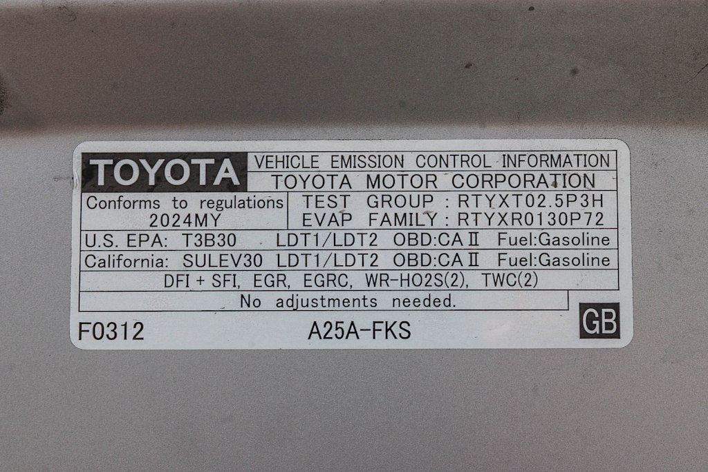 Thumbnail: 2024 Toyota RAV4 - 18