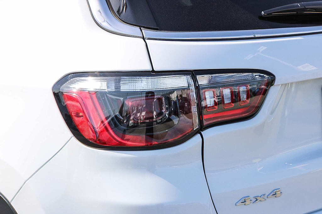Thumbnail: 2026 Jeep Compass - 21