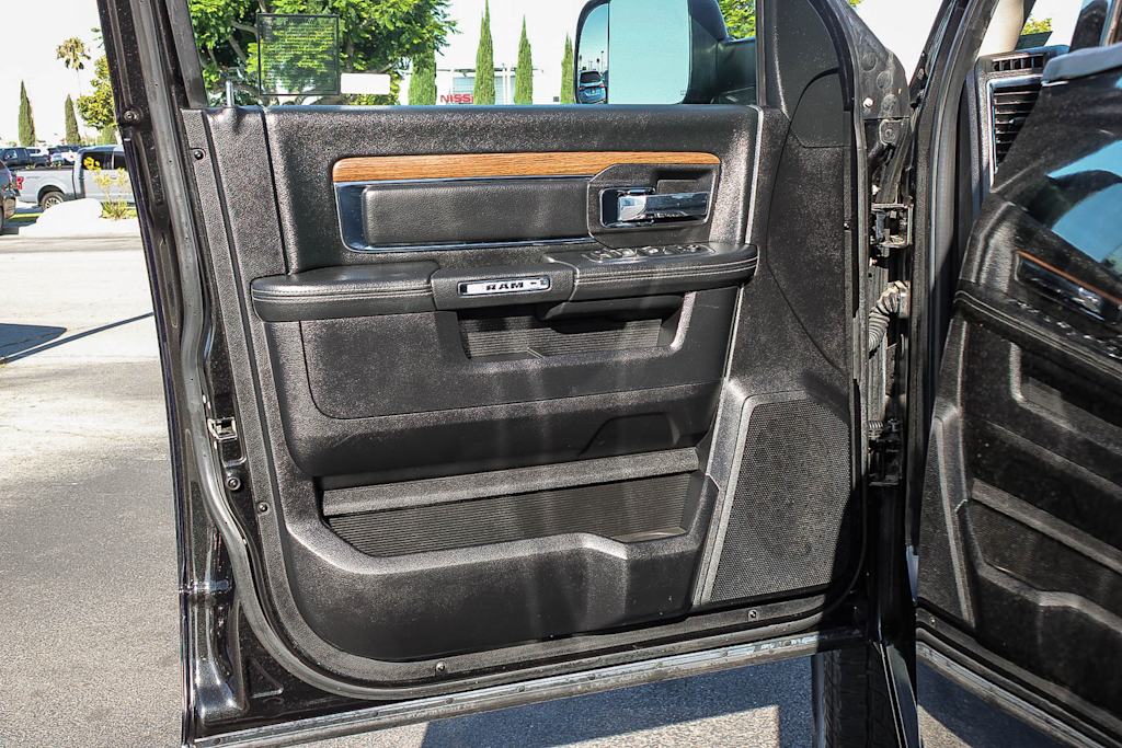 Thumbnail: 2016 RAM 3500 - 26