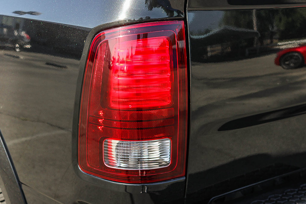 Thumbnail: 2016 RAM 3500 - 21