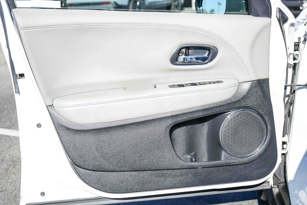 Thumbnail: 2022 Honda HR-V - 24