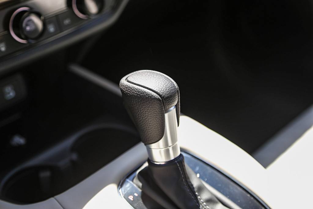 Thumbnail: 2026 Honda HR-V - 14