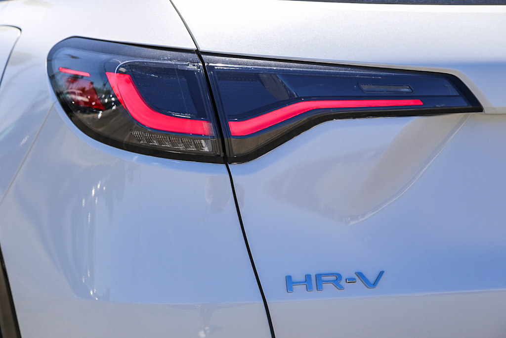 Thumbnail: 2027 Honda HR-V - 21