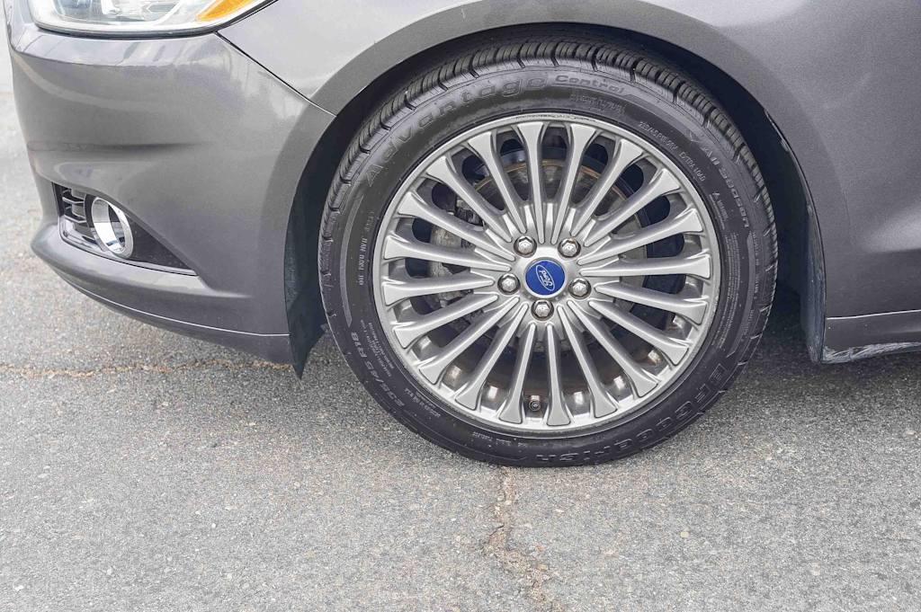 Thumbnail: 2015 Ford Fusion - 19