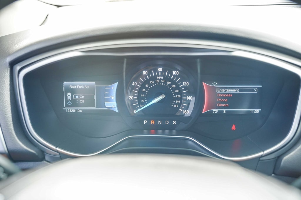 Thumbnail: 2015 Ford Fusion - 13
