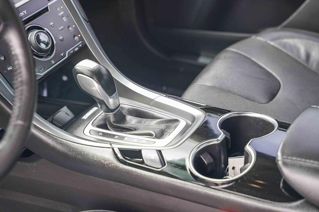 Thumbnail: 2015 Ford Fusion - 12