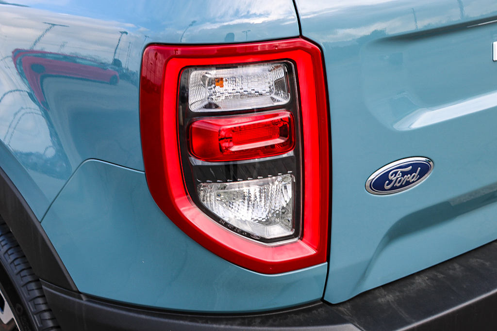 Thumbnail: 2023 Ford Bronco Sport - 21