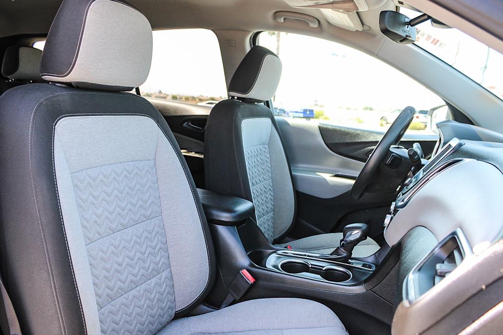 Thumbnail: 2022 Chevrolet Equinox - 9