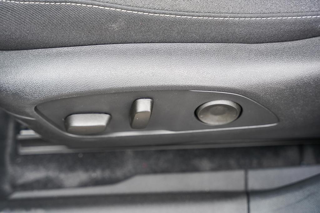 Thumbnail: 2025 Honda Prologue - 23