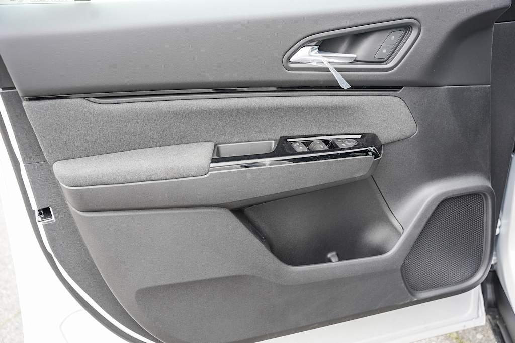 Thumbnail: 2025 Honda Prologue - 22