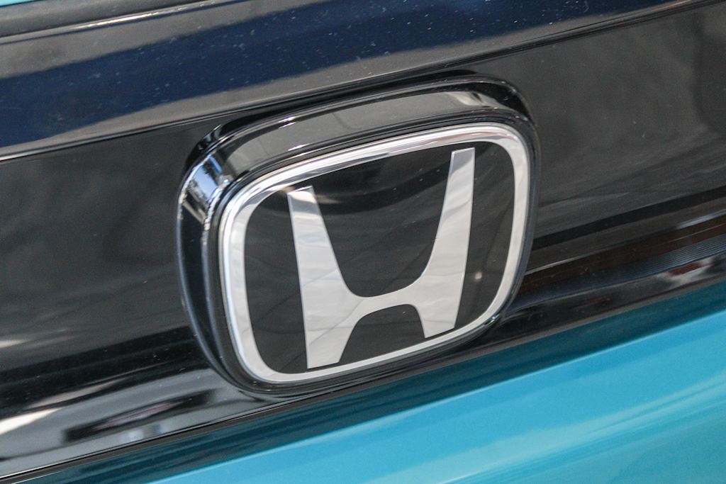 Thumbnail: 2026 Honda Prologue - 15