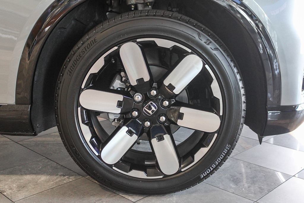 Thumbnail: 2025 Honda Prologue - 18