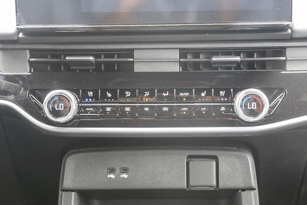 Thumbnail: 2025 Honda Prologue - 19